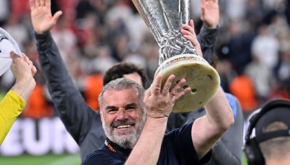 斯基拉：澳波执教森林的谈判已进入最后阶段，合同至2028年